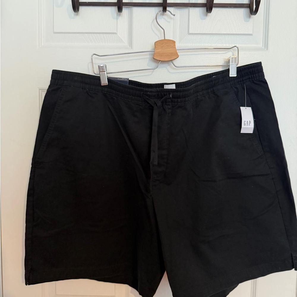 New! GAP Men's Black Casual Drawstring Shorts